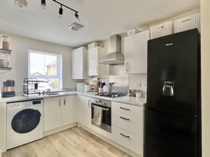 Kitchen- click for photo gallery